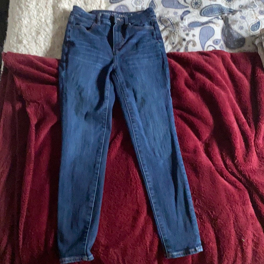 American Eagle skinny jeans